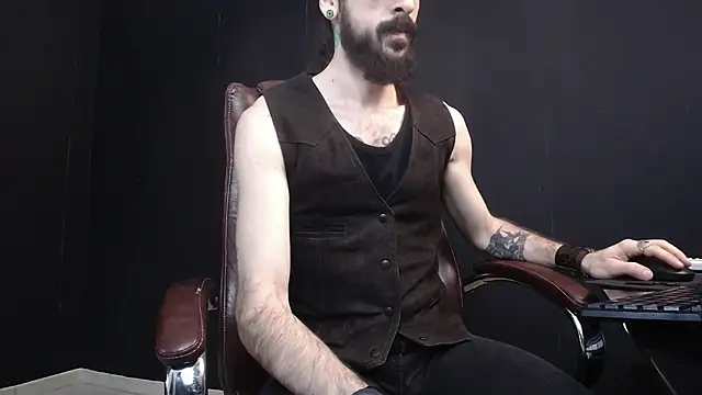 AxelColton online show from February 12, 2025, 6:08 am