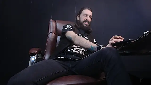 AxelColton online show from February 13, 2025, 6:20 am