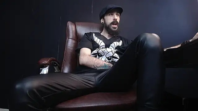 AxelColton online show from February 16, 2025, 9:48 am