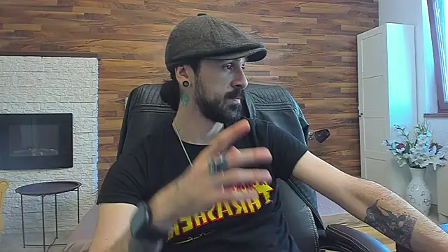 AxelColton online show from November 3, 2025, 11:33 am