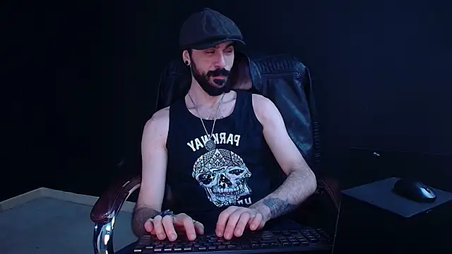 AxelColton online show from November 29, 2025, 5:43 am