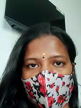 Snapshot of Tamil_Sanjana_ chatting on January 9, 2025, 6:06 am Tamil Sanjana online show from January 9, 2025, 6:06 am