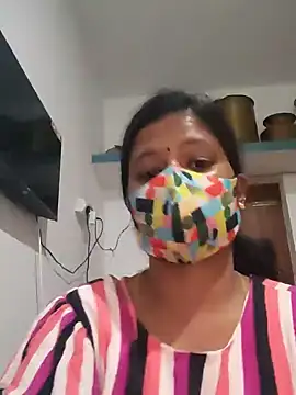 Snapshot of Tamil_Sanjana_ chatting on February 6, 2025, 4:47 pm Tamil Sanjana online show from February 6, 2025, 4:47 pm