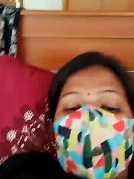 Snapshot of Tamil_Sanjana_ chatting on March 20, 2025, 5:47 pm Tamil Sanjana online show from March 20, 2025, 5:47 pm