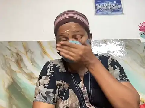 Snapshot of Tamil_Sanjana_ chatting on September 13, 2025, 1:33 pm Tamil Sanjana online show from September 13, 2025, 1:33 pm