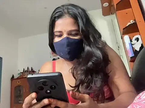 Snapshot of Tamil_Sanjana_ chatting on October 2, 2025, 6:15 pm Tamil Sanjana online show from October 2, 2025, 6:15 pm