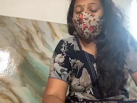 Snapshot of Tamil_Sanjana_ chatting on October 11, 2025, 6:23 am Tamil Sanjana online show from October 11, 2025, 6:23 am