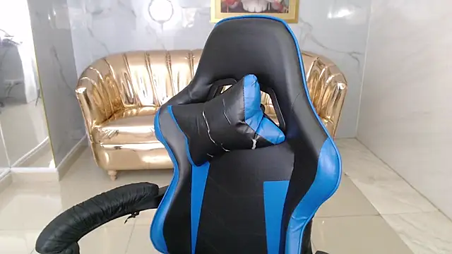 Snapshot of honey_torres_sub chatting on November 21, 2025, 1:32 pm honey torres sub online show from November 21, 2025, 1:32 pm