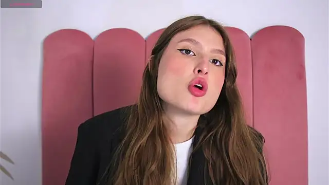 Daisha Riley online show from January 15, 2025, 11:19 pm