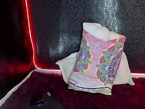 katizaldana online show from February 5, 2025, 4:16 am