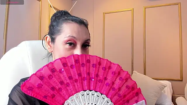 Snapshot of PerlaPreciosa chatting on October 7, 2025, 4:09 am PerlaPreciosa online show from October 7, 2025, 4:09 am