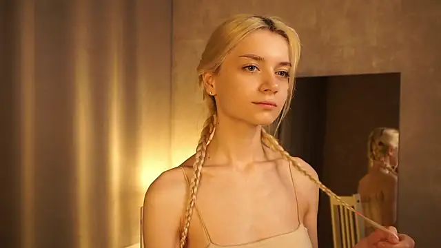 Snapshot of Hi_my_name_is chatting on March 4, 2025, 8:27 pm Hi my name is online show from March 4, 2025, 8:27 pm