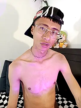 Snapshot of codysmith chatting on March 2, 2025, 4:07 am codysmith online show from March 2, 2025, 4:07 am