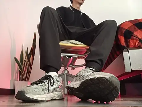 Snapshot of codysmith chatting on October 20, 2025, 1:11 pm codysmith online show from October 20, 2025, 1:11 pm