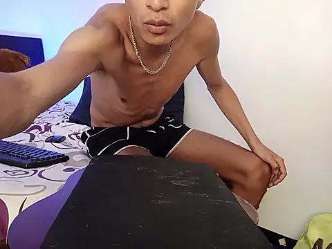 Snapshot of codysmith chatting on December 3, 2025, 5:11 pm codysmith online show from December 3, 2025, 5:11 pm