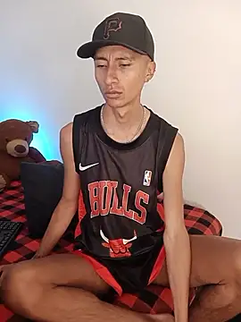 Snapshot of codysmith chatting on December 14, 2025, 2:11 pm codysmith online show from December 14, 2025, 2:11 pm