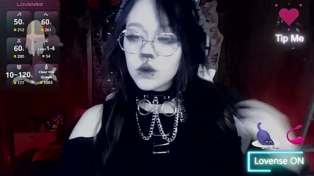 Snapshot of chloe_crystall_killer chatting on October 20, 2025, 11:54 am chloe crystall killer online show from October 20, 2025, 11:54 am