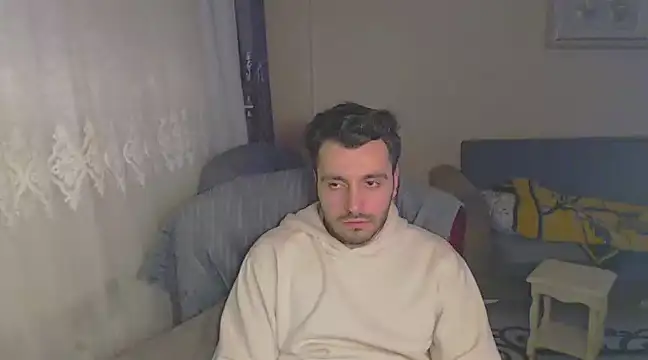 handsomeee04 online show from February 11, 2025, 12:28 am