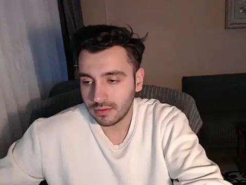 handsomeee04 online show from November 13, 2025, 10:08 pm