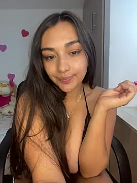 Sara Smitthh6 online show from February 28, 2025, 6:52 pm