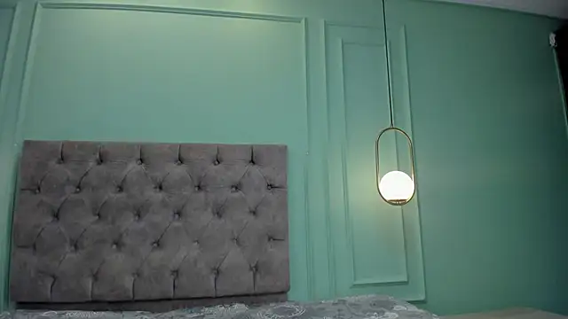 Abril jones10 online show from January 22, 2025, 4:44 pm