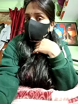 Snapshot of Soniya_444 chatting on December 25, 2024, 6:52 pm Soniya 444 online show from December 25, 2024, 6:52 pm