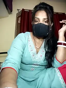 Snapshot of Soniya_444 chatting on January 8, 2025, 7:13 am Soniya 444 online show from January 8, 2025, 7:13 am