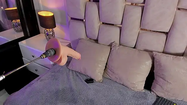 Snapshot of Iliy__ chatting on February 17, 2025, 2:37 pm Iliy   online show from February 17, 2025, 2:37 pm