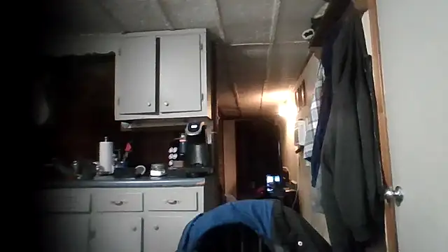 zaneporter46 online show from November 21, 2025, 9:24 pm