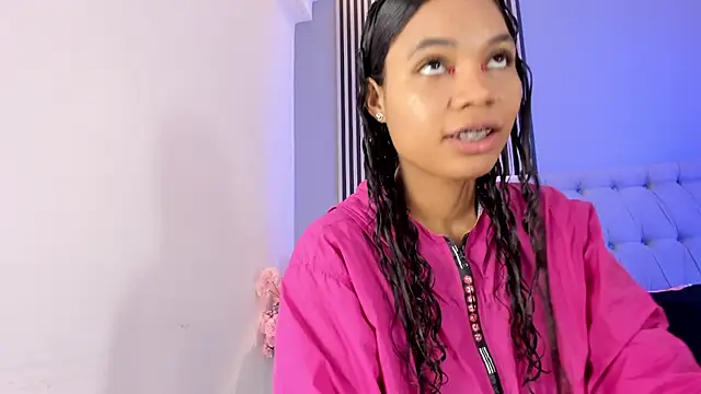 GysellHanson online show from December 5, 2025, 11:30 am