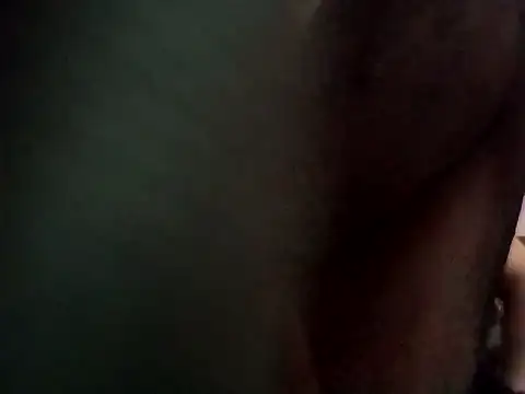 Snapshot of Arturoooo40 chatting on February 10, 2025, 4:30 am Arturoooo40 online show from February 10, 2025, 4:30 am