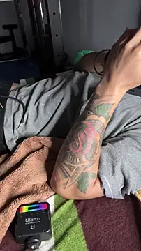 Snapshot of Beboteejoel chatting on November 21, 2025, 1:10 pm Beboteejoel online show from November 21, 2025, 1:10 pm