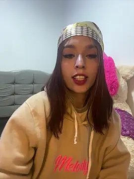 Snapshot of BlueStoneX chatting on January 20, 2025, 3:59 am BlueStoneX online show from January 20, 2025, 3:59 am