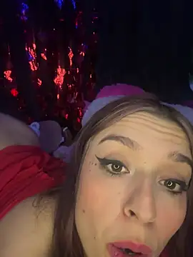 Snapshot of BlueStoneX chatting on February 16, 2025, 8:32 am BlueStoneX online show from February 16, 2025, 8:32 am