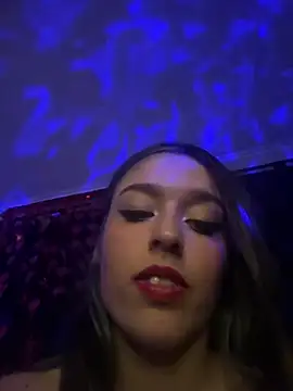 Snapshot of BlueStoneX chatting on February 27, 2025, 8:39 am BlueStoneX online show from February 27, 2025, 8:39 am