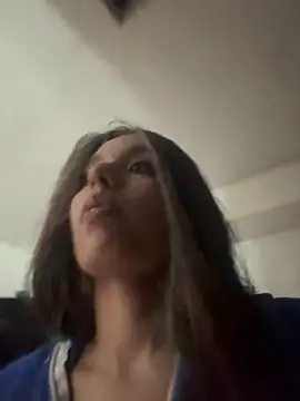 Snapshot of BlueStoneX chatting on March 6, 2025, 8:30 am BlueStoneX online show from March 6, 2025, 8:30 am