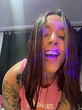 Snapshot of BlueStoneX chatting on March 14, 2025, 5:38 am BlueStoneX online show from March 14, 2025, 5:38 am