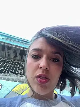 Snapshot of BlueStoneX chatting on March 20, 2025, 1:15 pm BlueStoneX online show from March 20, 2025, 1:15 pm