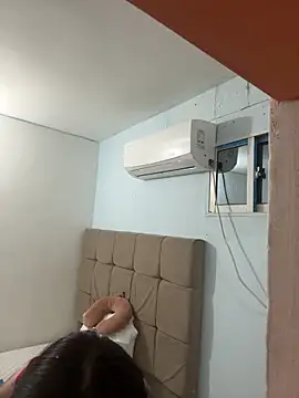 Snapshot of BlueStoneX chatting on March 21, 2025, 7:11 am BlueStoneX online show from March 21, 2025, 7:11 am