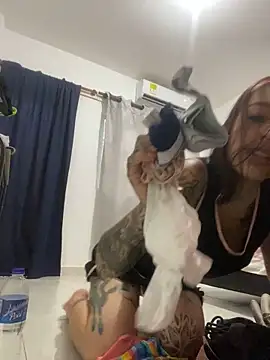 Snapshot of BlueStoneX chatting on March 22, 2025, 2:36 pm BlueStoneX online show from March 22, 2025, 2:36 pm