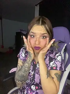 Snapshot of BlueStoneX chatting on September 13, 2025, 6:46 am BlueStoneX online show from September 13, 2025, 6:46 am