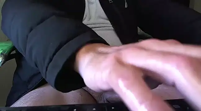 069kinchan online show from February 13, 2025, 11:47 pm