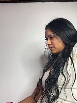 Snapshot of Charlotemonroe chatting on March 8, 2025, 6:10 am Charlotemonroe online show from March 8, 2025, 6:10 am