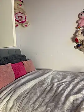 Snapshot of Charlotemonroe chatting on November 7, 2025, 2:22 am Charlotemonroe online show from November 7, 2025, 2:22 am