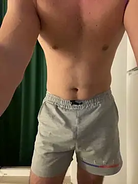 Snapshot of couplehot992 chatting on December 27, 2024, 5:05 pm couplehot992 online show from December 27, 2024, 5:05 pm