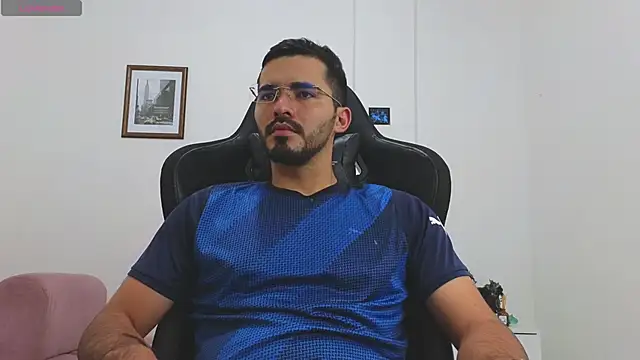 Massimoo 07 online show from October 30, 2025, 7:47 pm