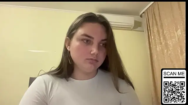 Snapshot of Dreamyblushfairy chatting on November 25, 2025, 3:45 pm Dreamyblushfairy online show from November 25, 2025, 3:45 pm