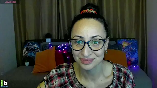 Arianasweety23 online show from February 6, 2025, 3:41 pm