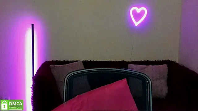 Arianasweety23 online show from March 7, 2025, 9:27 pm