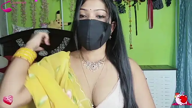 Snapshot of sexyhoney27 chatting on December 4, 2025, 4:55 am sexyhoney27 online show from December 4, 2025, 4:55 am